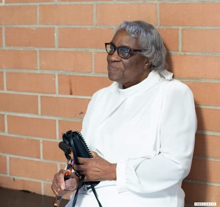 Mrs. Mae Belle Landy