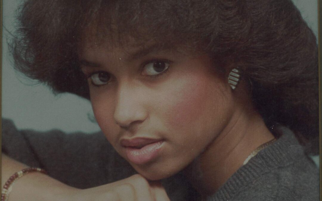 Ms. Dina Shir Richardson
