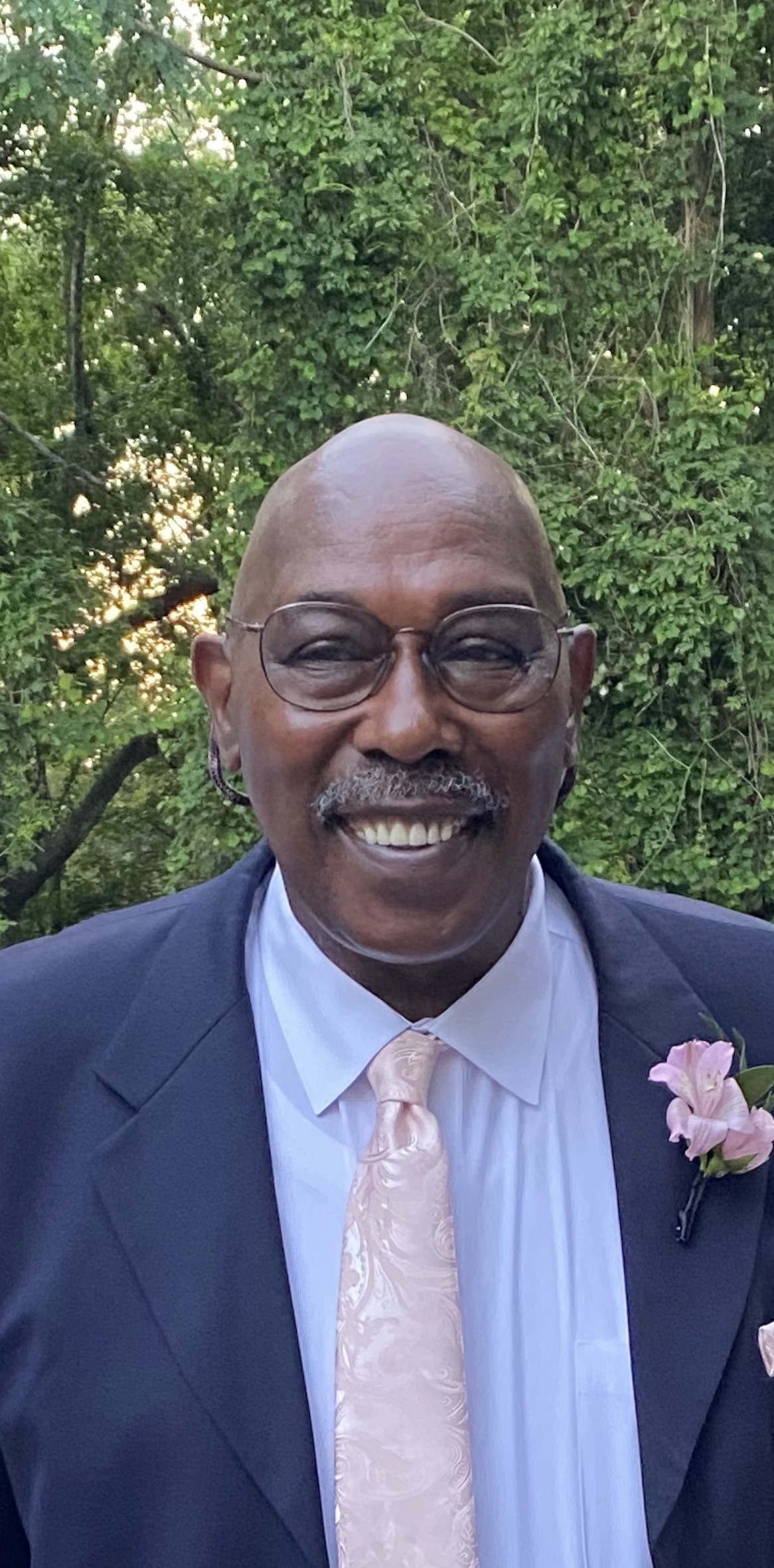 Mr. Richard Hammond, Sr.
