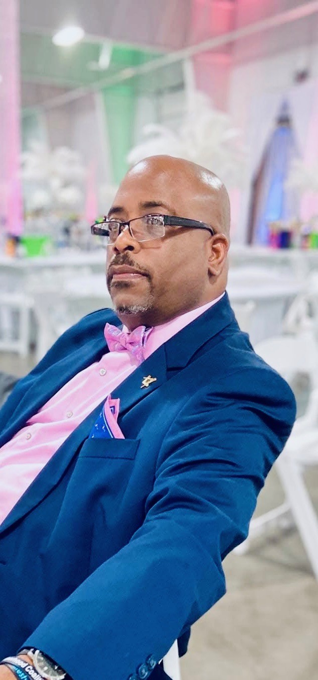 Mr. Kenneth Robinson